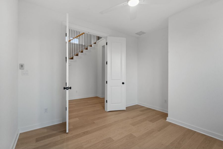 2,904sf New Home in Dripping Springs, TX.  - Slide 27