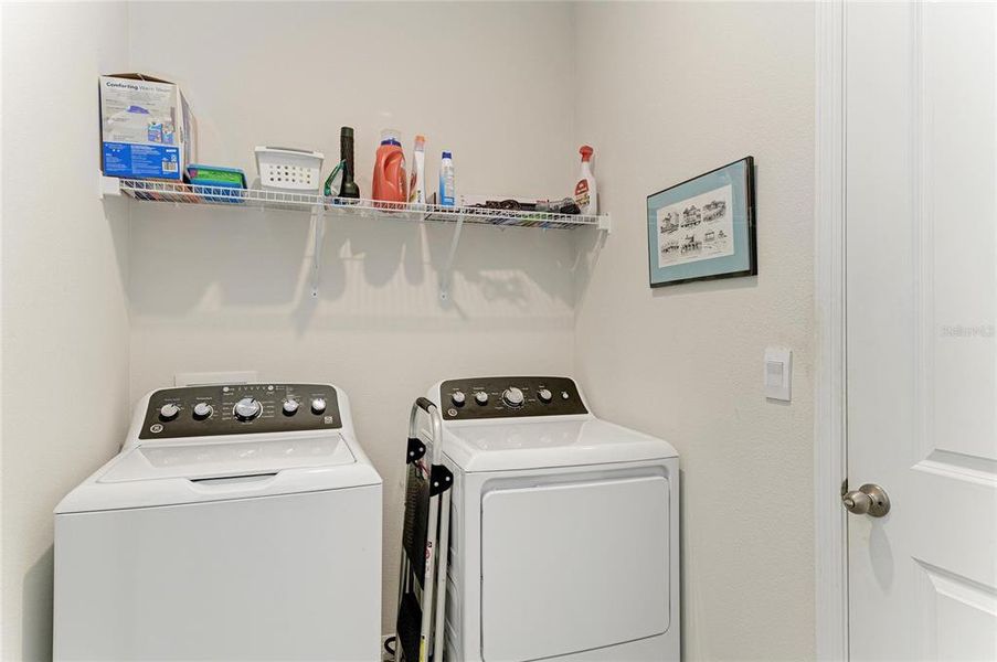 Close-up of interior finishes inside a home in Coddington, Bradenton (Image 21). Close-up of interior finishes inside a home in Coddington, Bradenton (Image 21).
