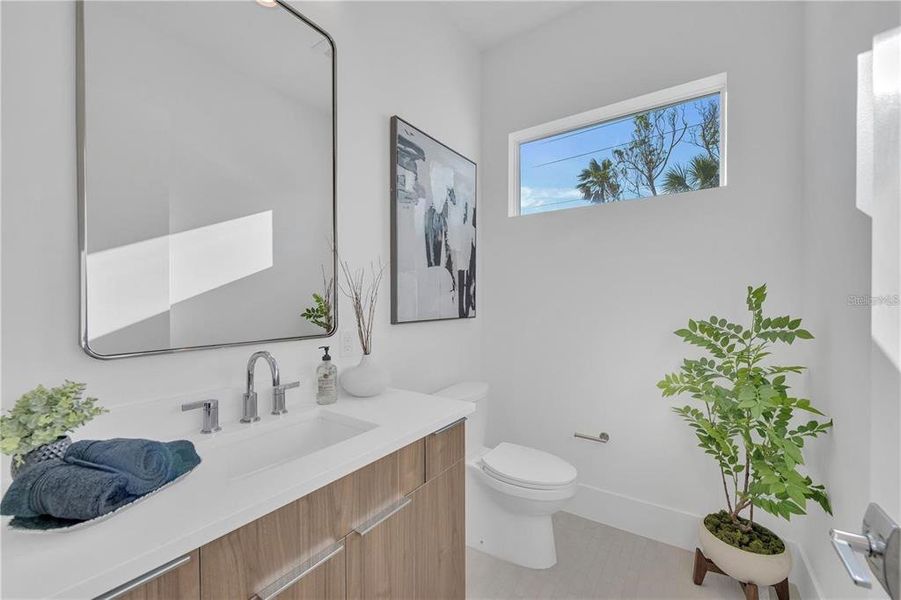 Furnished interior view inside a new home in , Sarasota (Image 49).