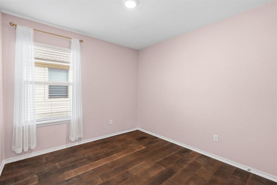 Spacious, unfurnished interior of a new home in , Troy (Image 18).