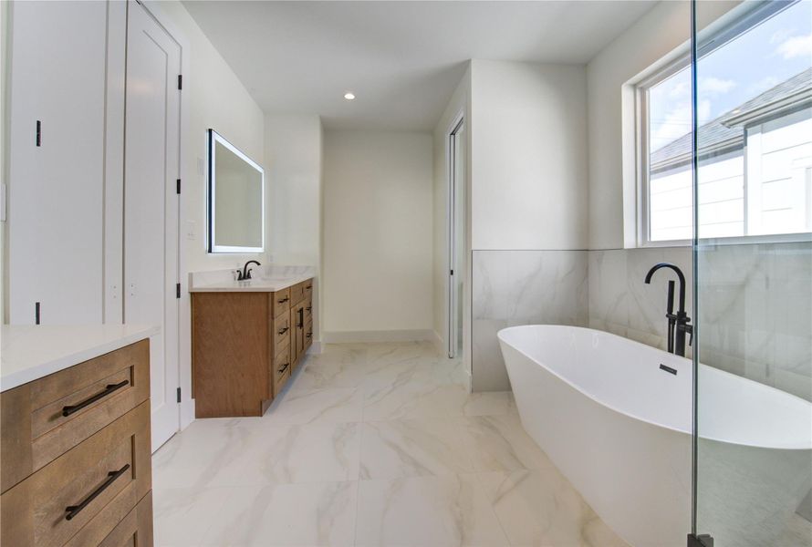 Furnished interior view inside a new home in , Houston (Image 7).