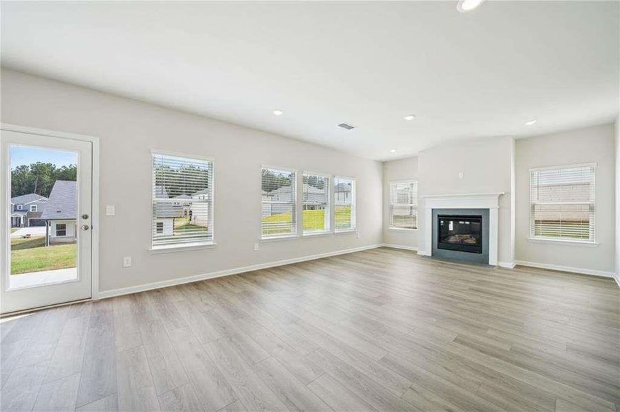 Spacious, unfurnished interior of a new home in Parkside at Grayson, Grayson (Image 28).