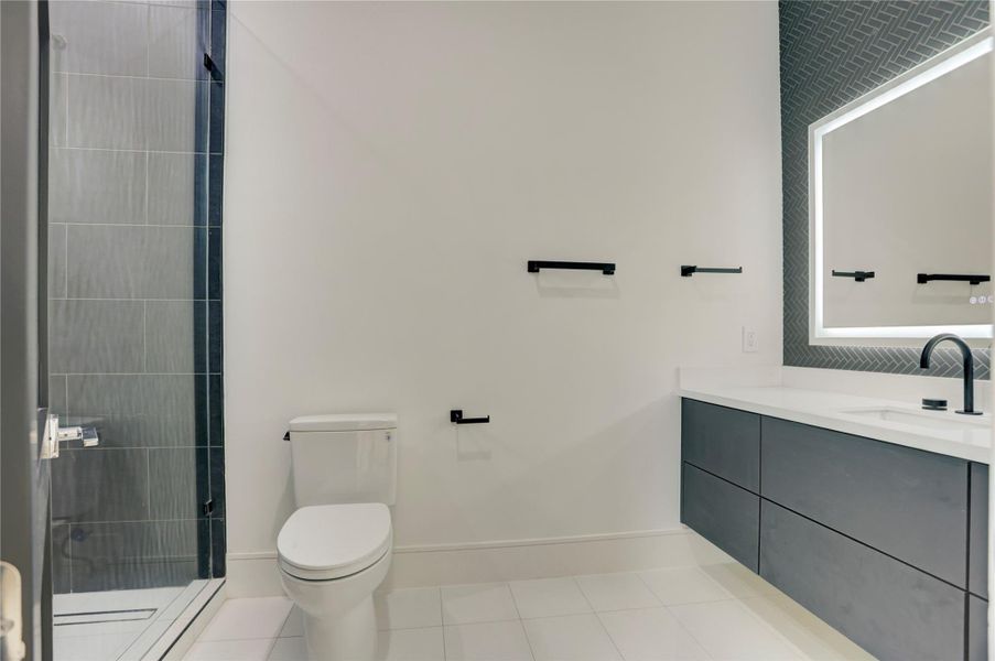 Furnished interior view inside a new home in , Houston (Image 15).