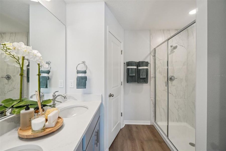 Furnished interior view inside a new home in Twin Oaks, Zephyrhills (Image 18).
