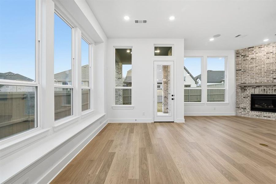 Spacious, unfurnished interior of a new home in Pecan Square: 50ft. lots, Northlake (Image 23).