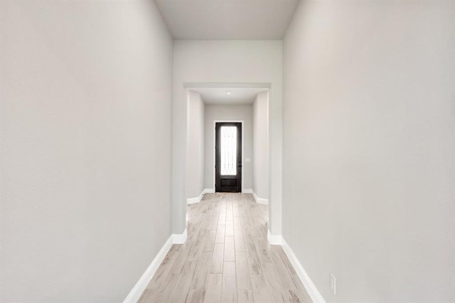 Spacious, unfurnished interior of a new home in Sonoma Verde, McLendon-Chisholm (Image 28).