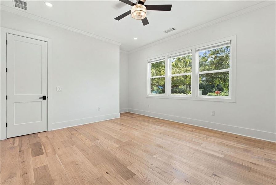 Spacious, unfurnished interior of a new home in , Decatur (Image 37).