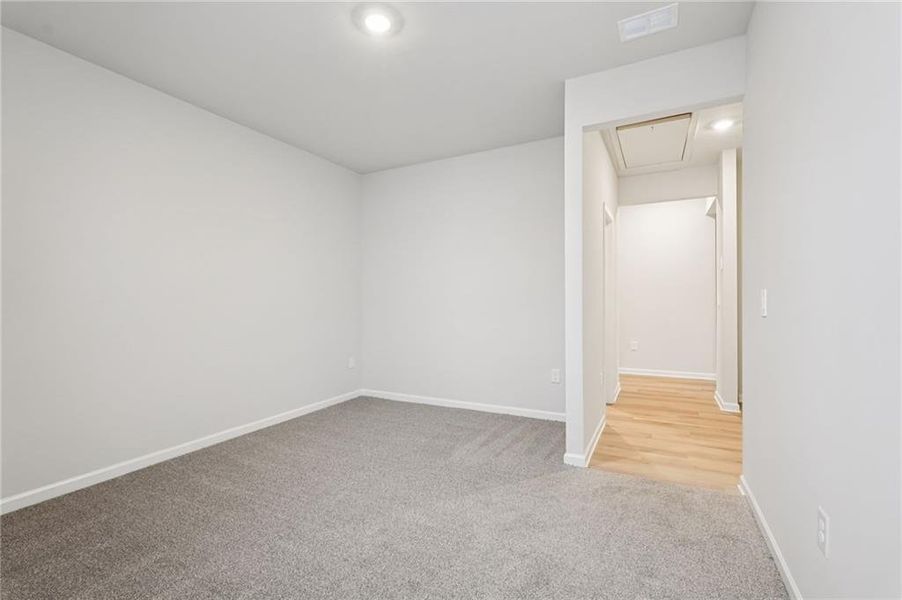 Spacious, unfurnished interior of a new home in Westmont Preserve, Powder Springs (Image 51). Spacious, unfurnished interior of a new home in Westmont Preserve, Powder Springs (Image 51).
