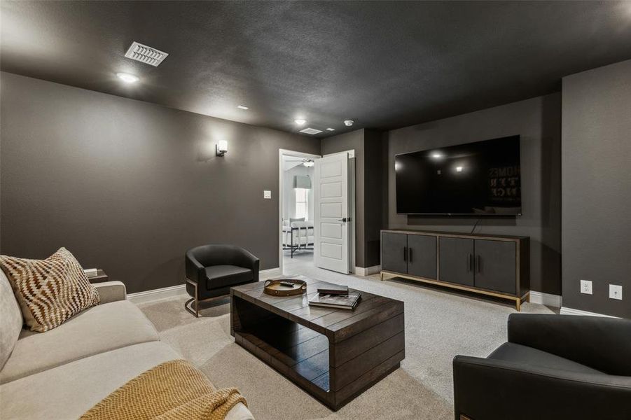 Furnished interior view inside a new home in Stone Eagle, Azle (Image 7). Furnished interior view inside a new home in Stone Eagle, Azle (Image 7).