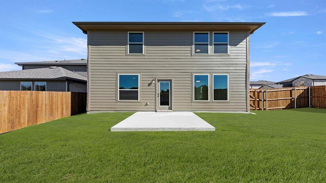 26. 2524 Yo Ranch - Back 26. 2524 Yo Ranch - Back