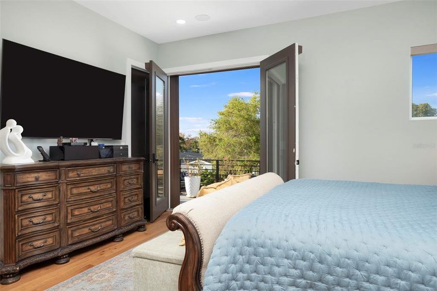 Furnished interior view inside a new home in , St. Petersburg (Image 56). Furnished interior view inside a new home in , St. Petersburg (Image 56).