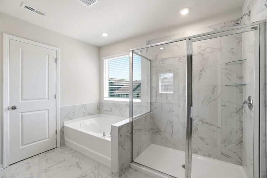 Furnished interior view inside a new home in Waxhaw Landing, Monroe (Image 10). Furnished interior view inside a new home in Waxhaw Landing, Monroe (Image 10).