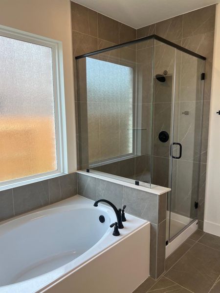 Furnished interior view inside a new home in Wood Leaf Reserve, Tomball (Image 13).