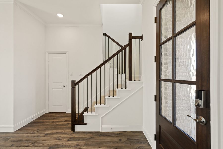 Spacious, unfurnished interior of a new home in Lake Breeze, Lavon (Image 17).