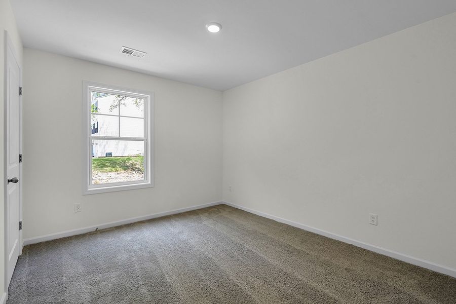 Representative unfurnished interior of a home built from the Laurel II by Great Southern Homes in Worthington, Hephzibah (Image 12).