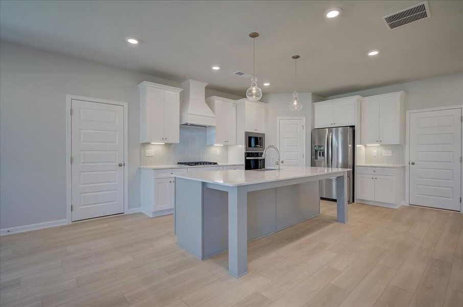 Furnished interior view inside a new home in Riverbend Overlook, Fayetteville (Image 10).