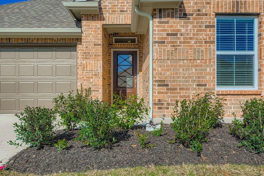Exterior details and patio area of a home in Summerwood Estates, Red Oak (Image 22).