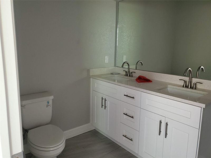 Furnished interior view inside a new home in , Texas City (Image 5). Furnished interior view inside a new home in , Texas City (Image 5).