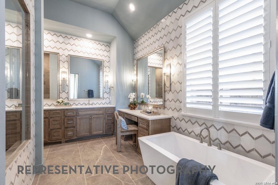 Furnished interior view inside a new home in Briggs Ranch, San Antonio (Image 7).