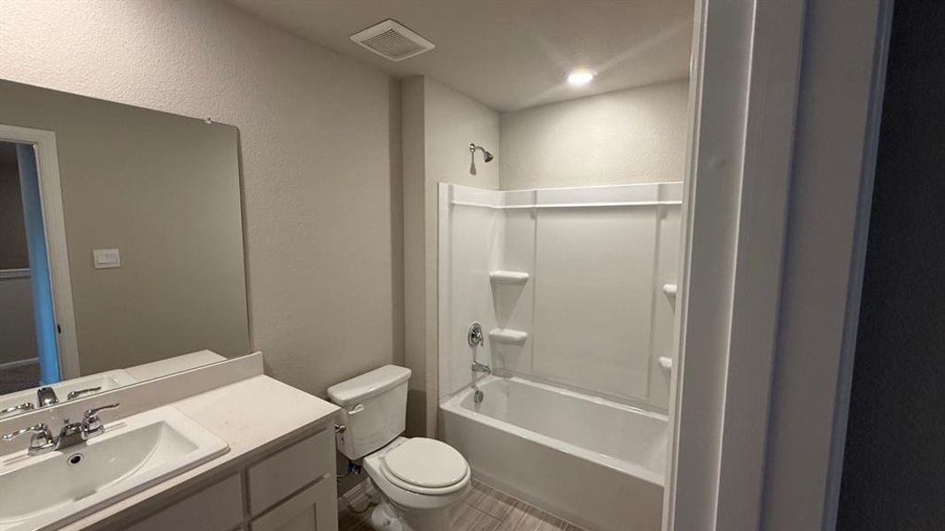 Furnished interior view inside a new home in Orchard Village, Fort Worth (Image 4). Furnished interior view inside a new home in Orchard Village, Fort Worth (Image 4).