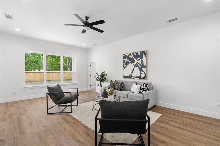 Furnished interior view inside a new home in , Dallas (Image 6). Furnished interior view inside a new home in , Dallas (Image 6).