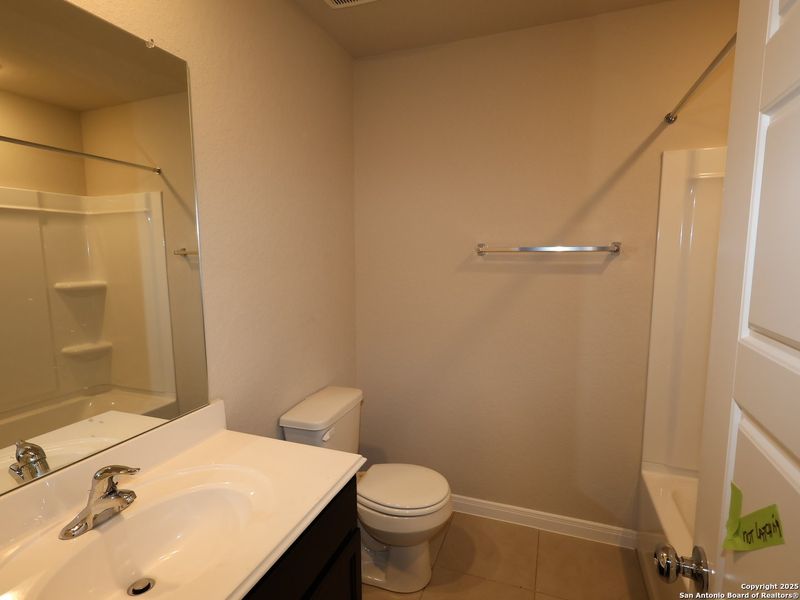 Close-up of interior finishes inside a home in Agave, San Antonio (Image 16). Close-up of interior finishes inside a home in Agave, San Antonio (Image 16).