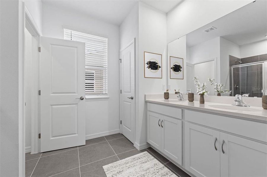 Furnished interior view inside a new home in Brack Ranch, St. Cloud (Image 15).