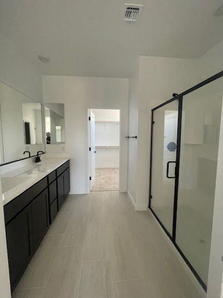 Lot 2 | Primary Bathroom | Faustus | Marlowe | New Homes in Glendale, AZ | Landsea Homes