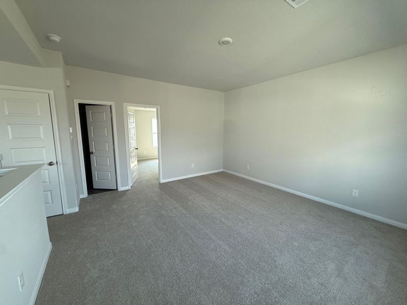 Spacious, unfurnished interior of a new home in Cliffstone Hills, Conroe (Image 18). Spacious, unfurnished interior of a new home in Cliffstone Hills, Conroe (Image 18).