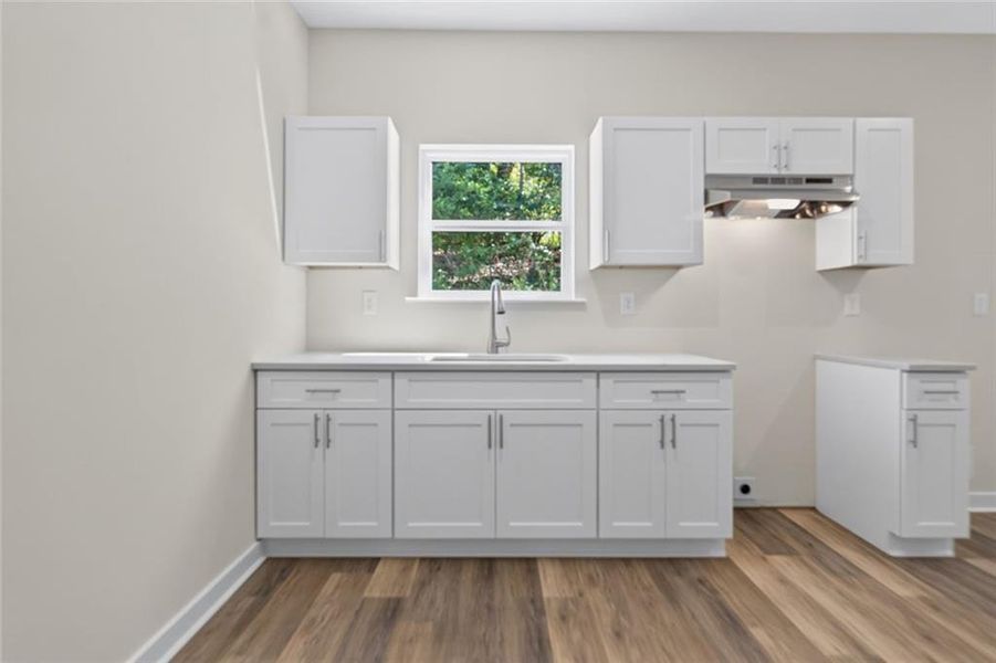 Furnished interior view inside a new home in , Gainesville (Image 9).