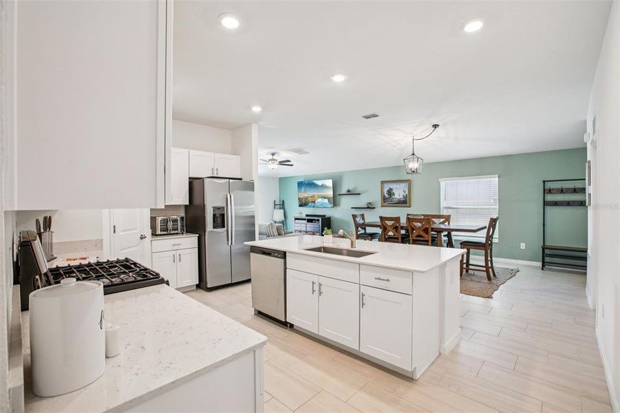 Furnished interior view inside a new home in , Land O' Lakes (Image 16).