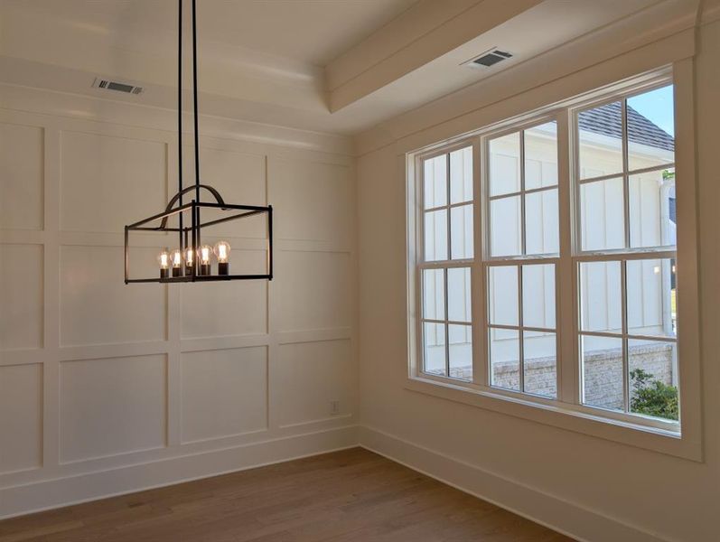 Spacious, unfurnished interior of a new home in Arden on Lanier, Cumming (Image 13).