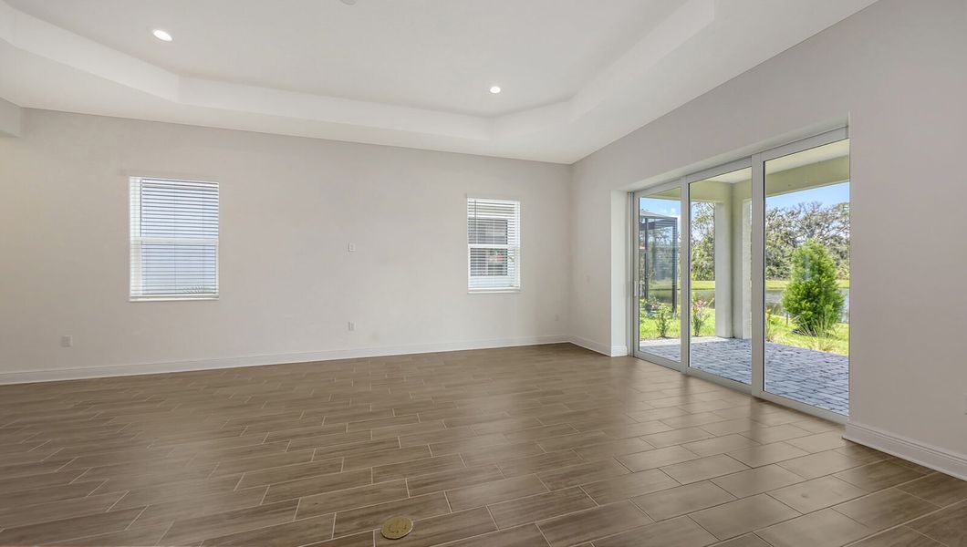 Spacious, unfurnished interior of a new home in Wildleaf at North River Ranch, Parrish (Image 19).