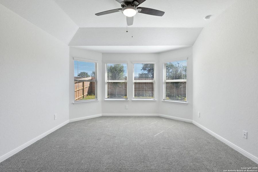 Spacious, unfurnished interior of a new home in Royal Crest, San Antonio (Image 19). Spacious, unfurnished interior of a new home in Royal Crest, San Antonio (Image 19).
