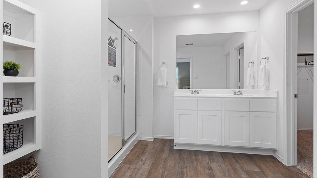 Furnished interior view inside a new home in Tamarron, Fulshear (Image 24).