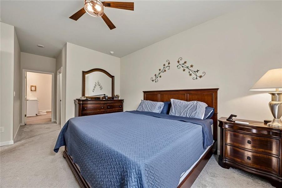 Furnished interior view inside a new home in Lost Creek, Dallas (Image 18). Furnished interior view inside a new home in Lost Creek, Dallas (Image 18).
