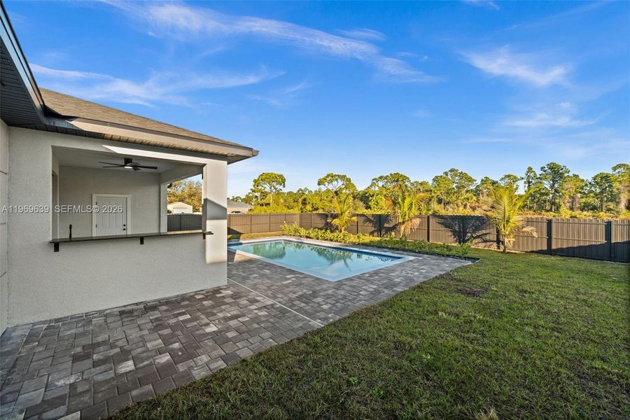 Exterior details and patio area of a home in , Cape Coral (Image 25).