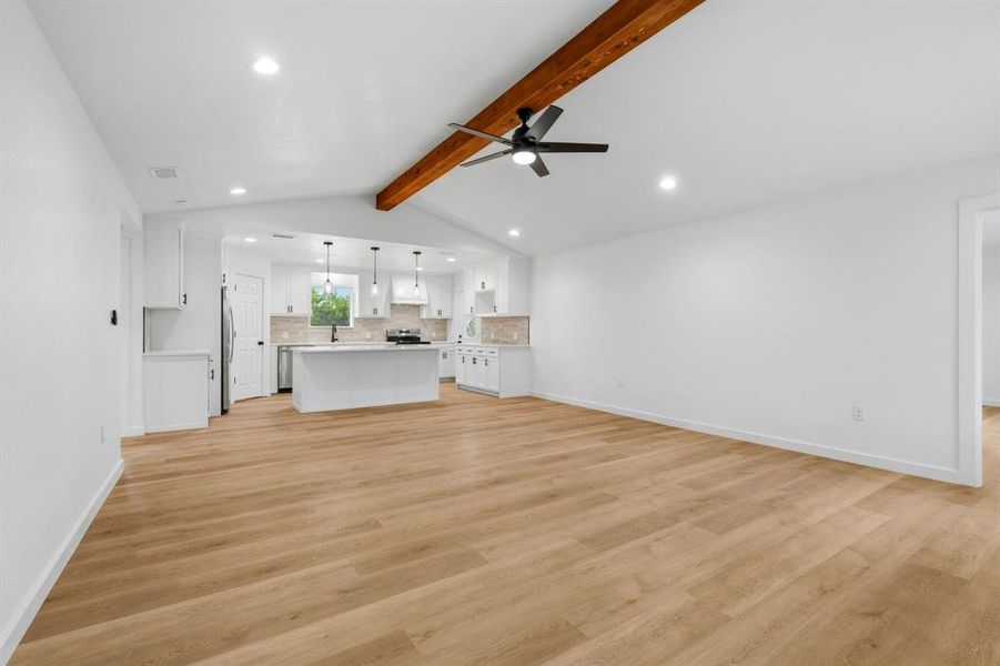 Spacious, unfurnished interior of a new home in , Baird (Image 36).