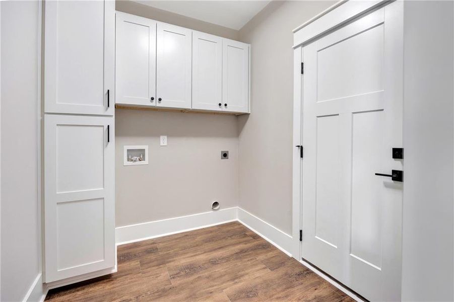 Spacious, unfurnished interior of a new home in , Covington (Image 31). Spacious, unfurnished interior of a new home in , Covington (Image 31).