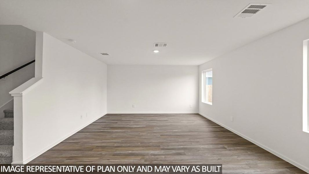 Spacious, unfurnished interior of a new home in Silverthorne, Conroe (Image 10).