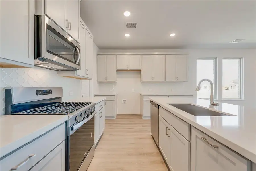 Furnished interior view inside a new home in Walden Pond, Forney (Image 8).