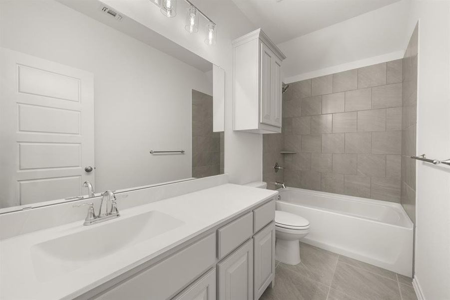 DFW-Summer Crest-Concept 1790-10320 Dittany Lane-Bathroom- Risewell Homes-1 DFW-Summer Crest-Concept 1790-10320 Dittany Lane-Bathroom- Risewell Homes-1