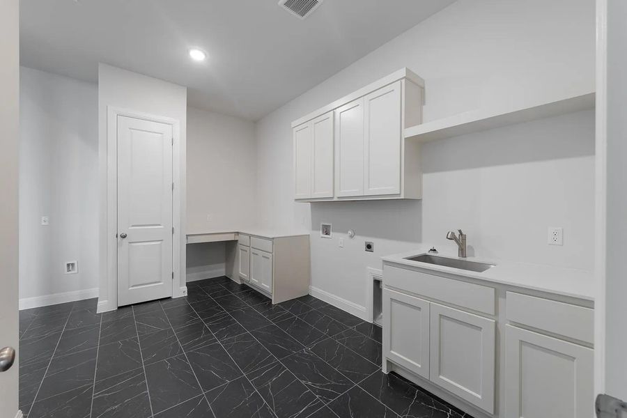 Leighton D Laundry room Leighton D Laundry room