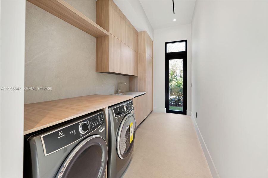 Image 34 of a home in . Image 34 of a home in .