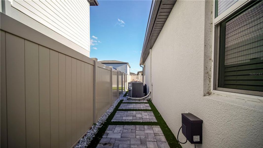 Exterior details and patio area of a home in , St. Cloud (Image 25).
