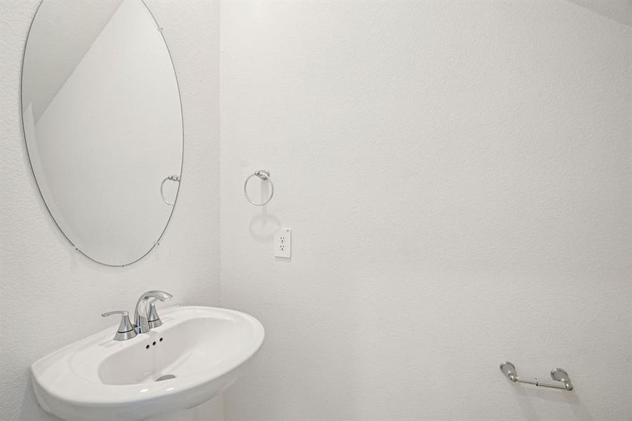 Close-up of interior finishes inside a home in Southridge - Spring Series, McKinney (Image 19). Close-up of interior finishes inside a home in Southridge - Spring Series, McKinney (Image 19).