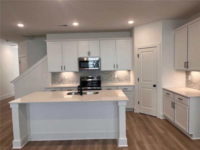 Furnished interior view inside a new home in Governors Parc, Kennesaw (Image 10).