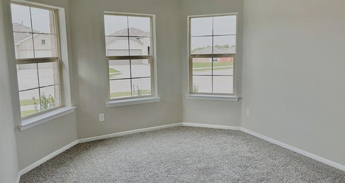 Spacious, unfurnished interior of a new home in Highlands at Chapel Creek, Fort Worth (Image 18).
