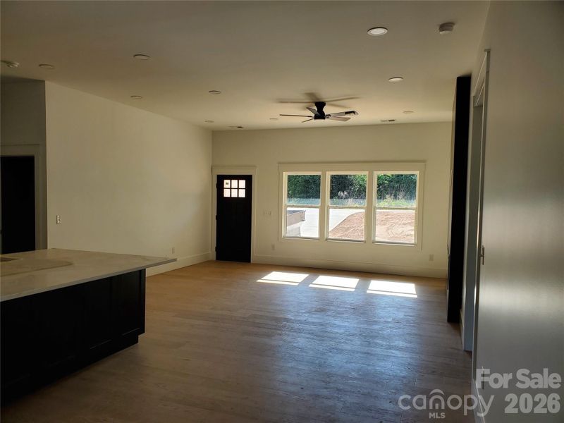 Spacious, unfurnished interior of a new home in , Maiden (Image 7).
