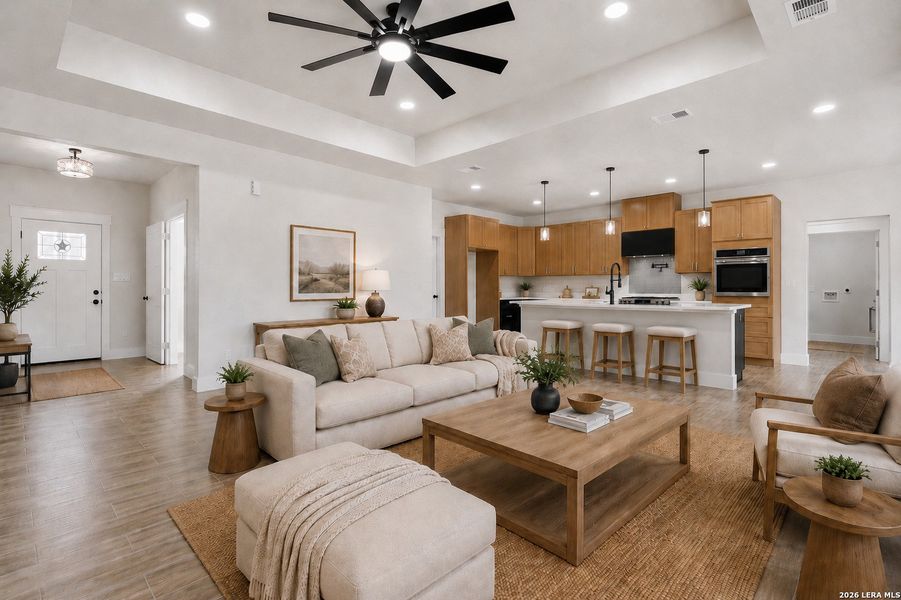 Furnished interior view inside a new home in , Bandera (Image 6).